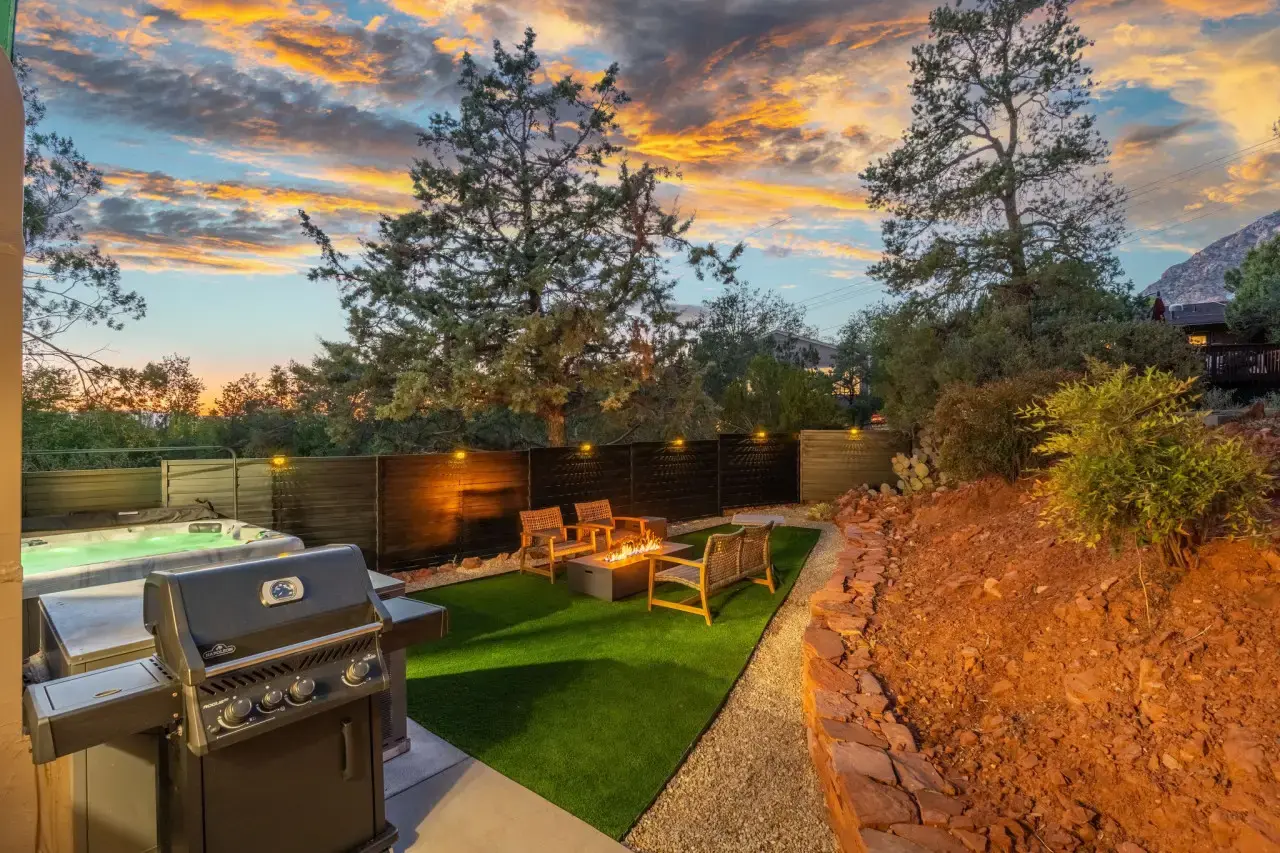 Sedona Backyard and Spa